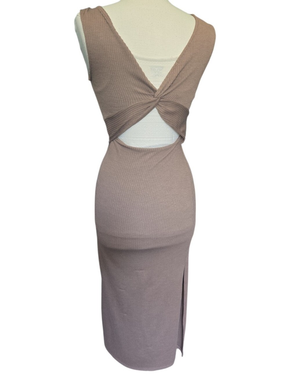 Antistar Brown Ribbed Cutout Twist Front Midi Dress - M